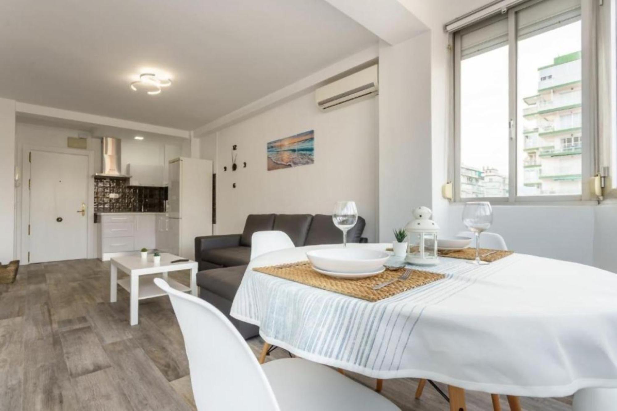 Plazamar Centro Apto 1 Dorm 3 Huesped Playa Wifi Torre Del Mar Exterior foto